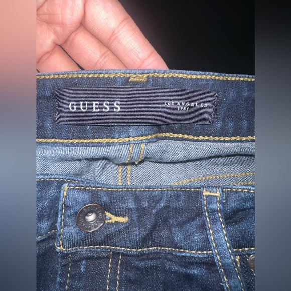 GUESS Dark Blue “Boot Mid” Mid Rise Bootcut Jeans Size 32 EUC - Picture 3 of 6